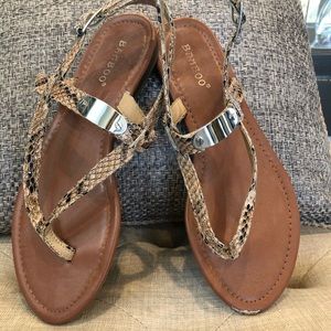 Bamboo snakeskin print sandals size 8